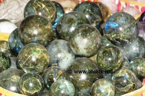 Picture of Labradorite Balls