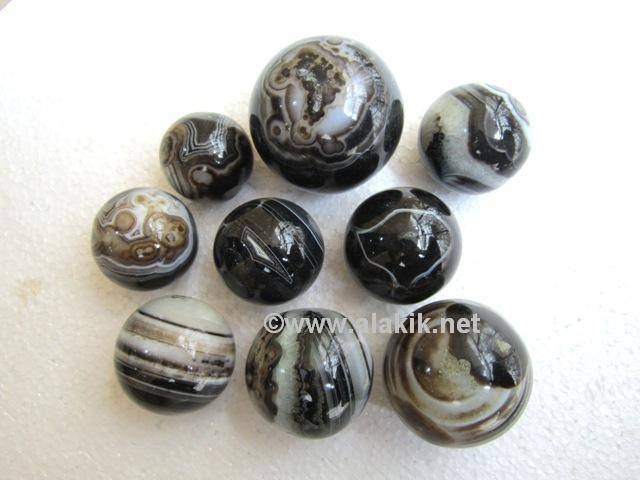 Picture of Black Sulemani agate  Balls