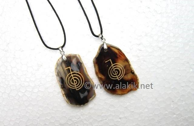 Picture of Agate Slice Choko Reiki engaved with cord