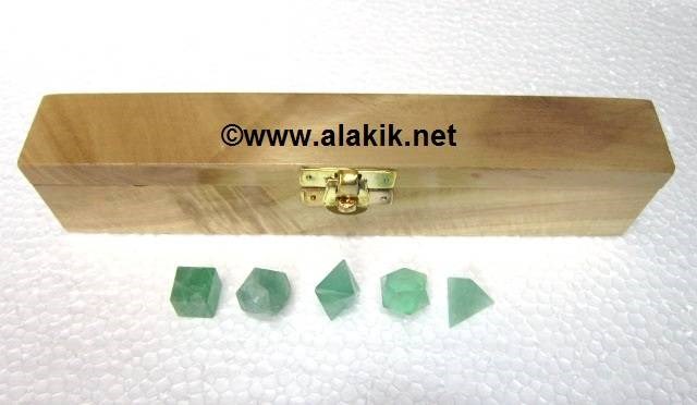 Picture of Green Fluorite 5pcs Geometry set with wooden box