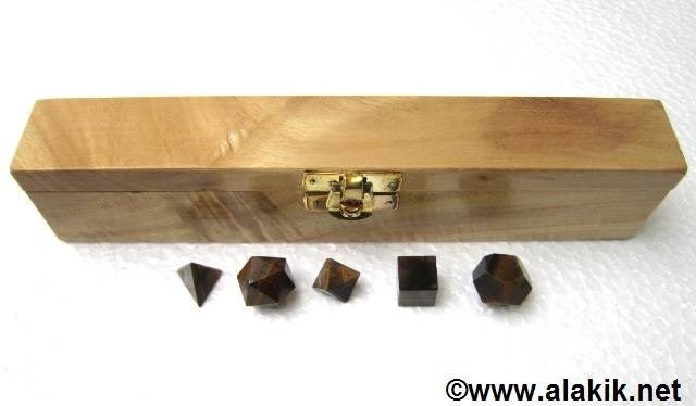 Picture of Tiger Eye 5pcs geometry set with wooden box