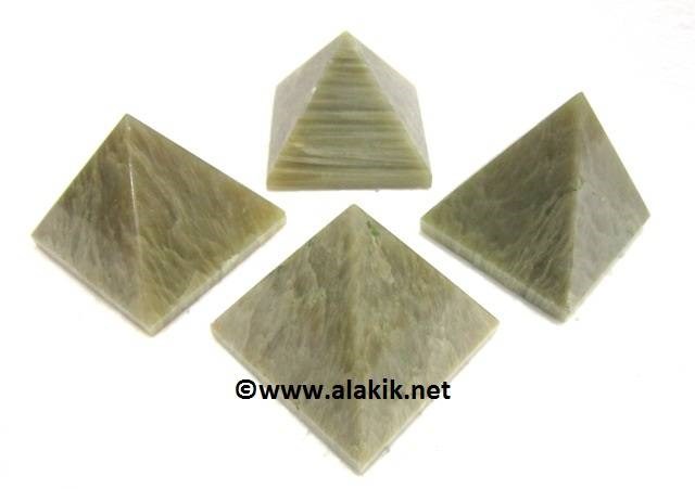 Picture of Chrysoberyl Pyramids