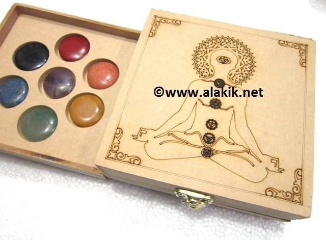 Picture of Buddha Chakra Itch Chakra Wooden Box with Chakra Disc sets