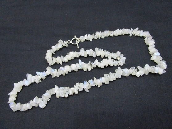 Picture of Rainbow Moonstone Chips Necklace