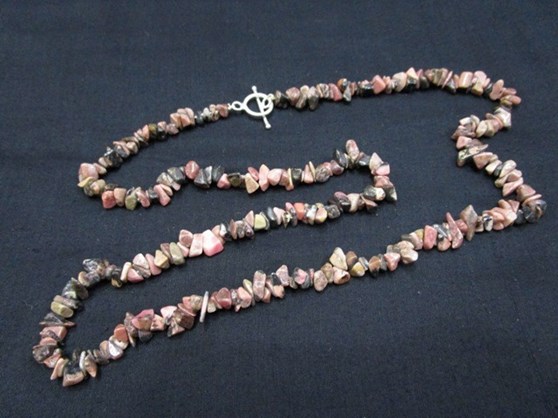Picture of Rodonite Chips Necklace