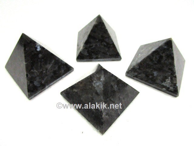 Picture of Larvikite Big Pyramids