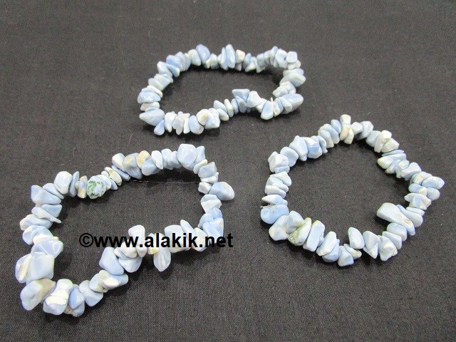 Picture of Blue Opal Chips Elastic Bracelet