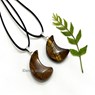 Picture of Tiger Eye Crescent Moon Pendant, Picture 1